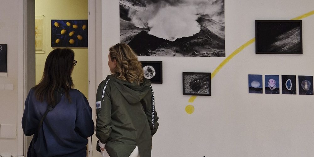 Orbite: aperitivo con gli artisti