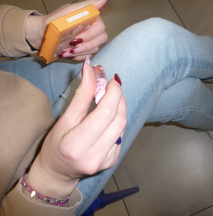jeans